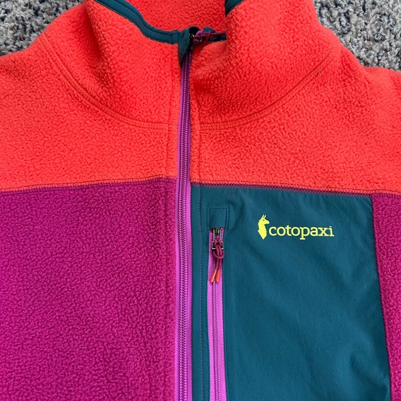 Cotopaxi Abrazo Fleece Quarter Zip, size medium - Picture 2 of 2